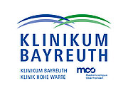 Dir macht es Spaß, Dich um andere zu kümmern und sie
zu umsorgen? Dich interessieren die Pflege, die Diagnostik
oder die Therapie? Vielleicht sogar ein Studium? Oder
geht’s bei Dir eher in Richtung Labor, Technik, IT oder
den kaufmännischen Bereich? Für jeden ist etwas dabei!
Wir bieten einen krisensicheren Job und sind einer der größten
Arbeitgeber der Region. Wir sind ein Krankenhaus der maximalen
Versorgungsstufe. Bei uns hast Du beste Weiterbildungsmöglichkeiten
und gute Aufstiegschancen. Bei vielen Partnern gibt es Vergünstigungen
und Vorteile. Wir haben einen Fitnessraum und bieten darüber hinaus
verschiedene Kurse und Aktionen zur Gesundheitsförderung an. Und
wir helfen Dir auch bei der Wohnungssuche. Wenn Du noch mehr
Argumente brauchst, melde Dich bei uns.
Eines kann ich Dir fest versprechen: Nach Deiner Ausbildung stehen viele
Türen für Dich offen und die Berufsaussichten sind hervorragend.
Schaue Dich um, kontaktiere uns, wenn Du Fragen hast und dann –
bis bald. Dir macht es Spaß, Dich um andere zu kümmern und sie
zu umsorgen? Dich interessieren die Pflege, die Diagnostik
oder die Therapie? Vielleicht sogar ein Studium? Oder
geht’s bei Dir eher in Richtung Labor, Technik, IT oder
den kaufmännischen Bereich? Für jeden ist etwas dabei!
Wir bieten einen krisensicheren Job und sind einer der größten
Arbeitgeber der Region. Wir sind ein Krankenhaus der maximalen
Versorgungsstufe. Bei uns hast Du beste Weiterbildungsmöglichkeiten
und gute Aufstiegschancen. Bei vielen Partnern gibt es Vergünstigungen
und Vorteile. Wir haben einen Fitnessraum und bieten darüber hinaus
verschiedene Kurse und Aktionen zur Gesundheitsförderung an. Und
wir helfen Dir auch bei der Wohnungssuche. Wenn Du noch mehr
Argumente brauchst, melde Dich bei uns.
Eines kann ich Dir fest versprechen: Nach Deiner Ausbildung stehen viele
Türen für Dich offen und die Berufsaussichten sind hervorragend.
Schaue Dich um, kontaktiere uns, wenn Du Fragen hast und dann –
bis bald.